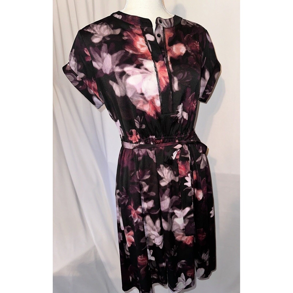 Simply Vera Wang Dress Womens Size M Floral Elastic Waist 1/4 Button Up‎ Pockets